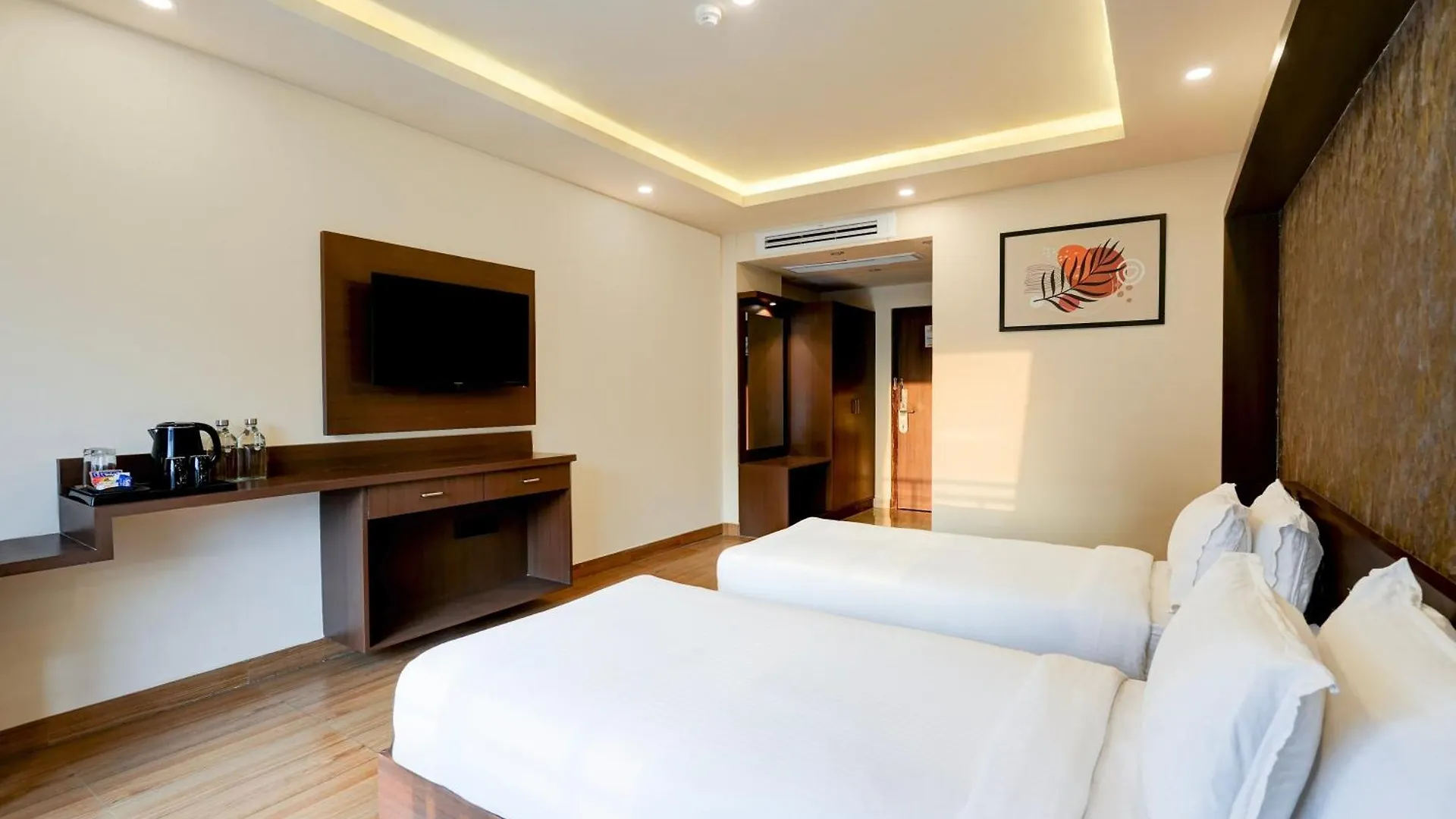 ****  Hotel Tej Palace Delhi Airport New Delhi India