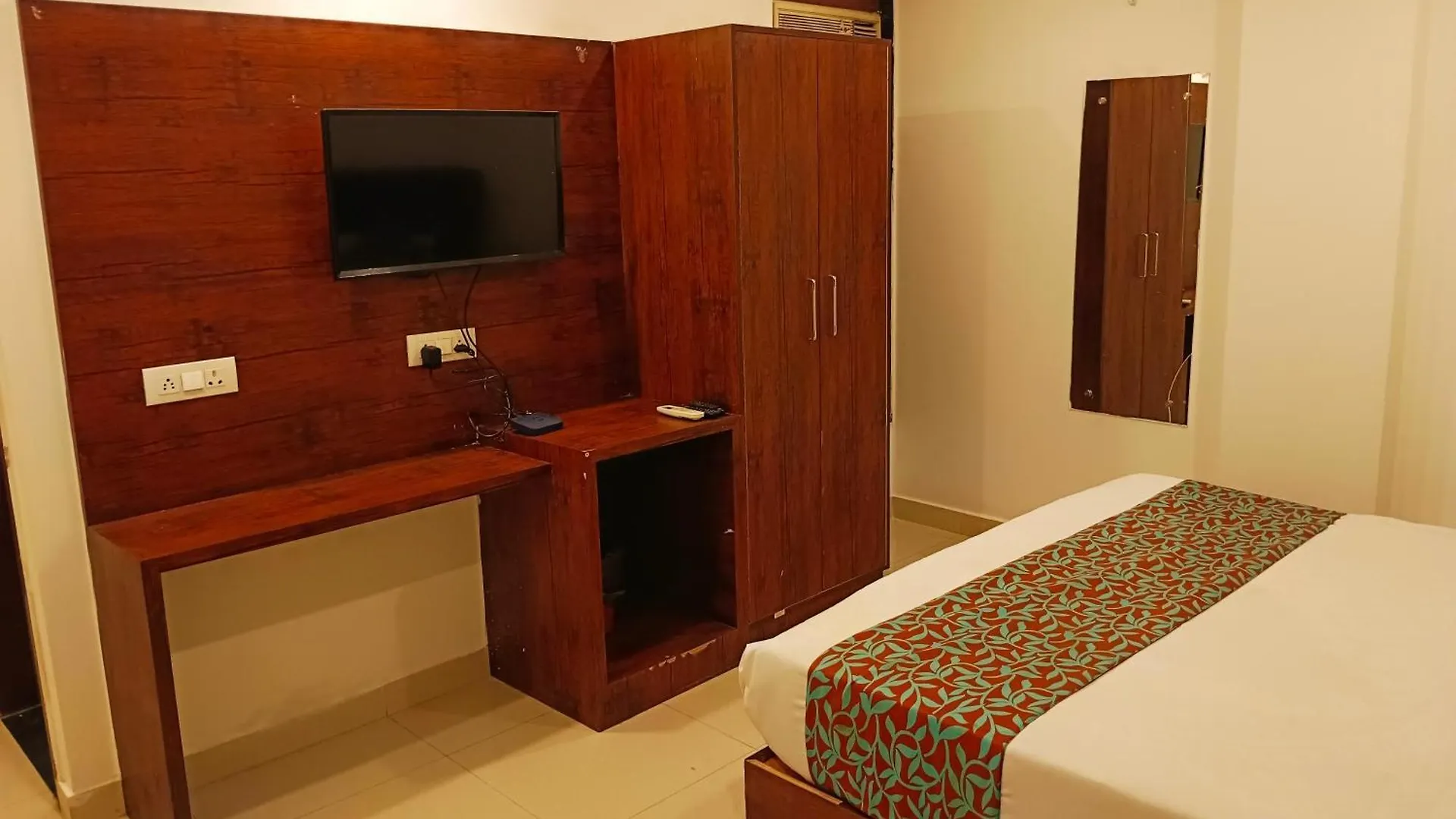 Hotel Tej Palace Delhi Airport New Delhi