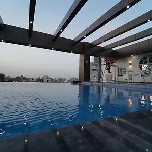 Rockland Hotel, C.r Park **** Nueva Delhi