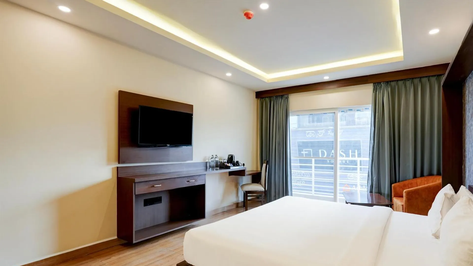 Hotel Tej Palace Delhi Airport Yeni Delhi 4*,